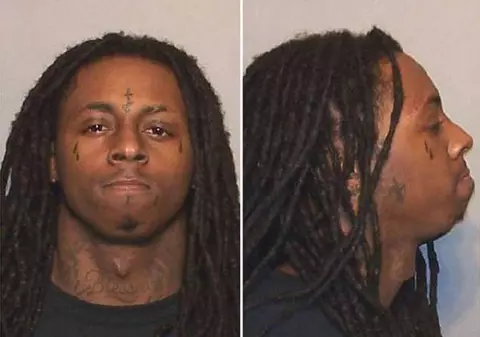 Lil Wayne, prins cu încărcător de MP3 şi căşti în închisoare