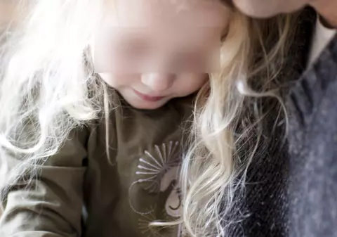 Erou la 8 ani, după ce şi-a salvat sora din mâinile unui hoţ