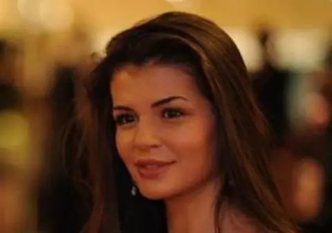 Monica: "Nu sunt o femeie întreţinută!"