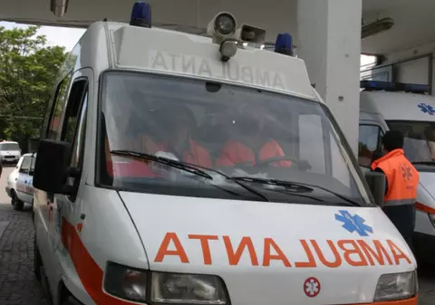Înjunghiată de 25 de ori, deşi s-a plâns poliţiştilor că e hărţuită