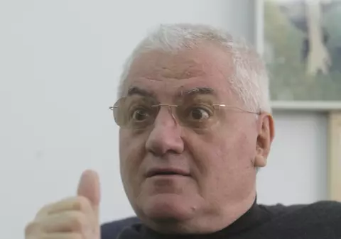 La mulţi ani, Mitică Dragomir! 
