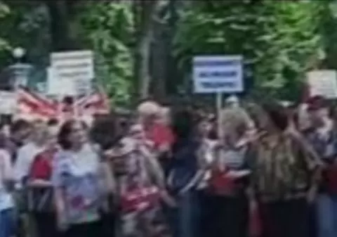 Femeile din PSD protestează în Capitală 