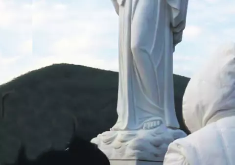 Miracolul apariţiilor Fecioarei