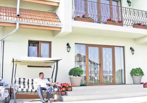 Exclusiv | Iovan, casă de 180.000 €