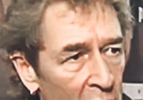 Rokerul Peter Maffay, decorat de Băsescu