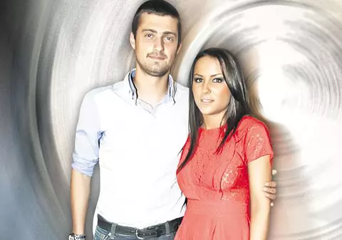 Iubita lui Tamaş, 700 de lei pe o rochie