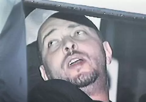 Spune c-a fost pus de un amic să dea lovitura