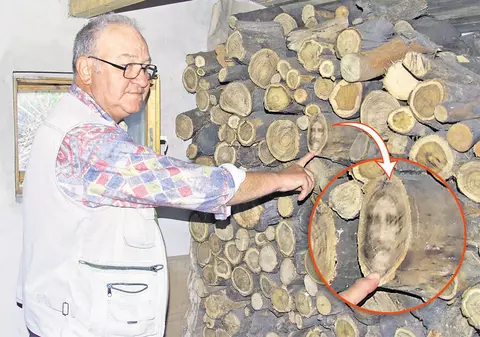 Icoanele din lemn i-au ucis familia