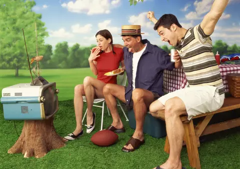 Şase moduri prin care să-l scoţi din minţi în timpul Cupei Mondiale