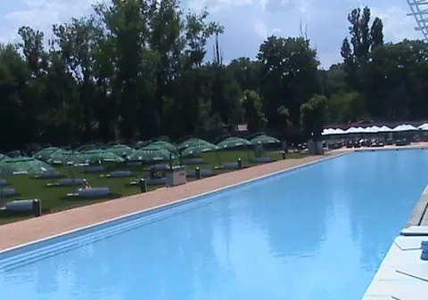 Super bazin de înot pentru Naţionala de Polo 