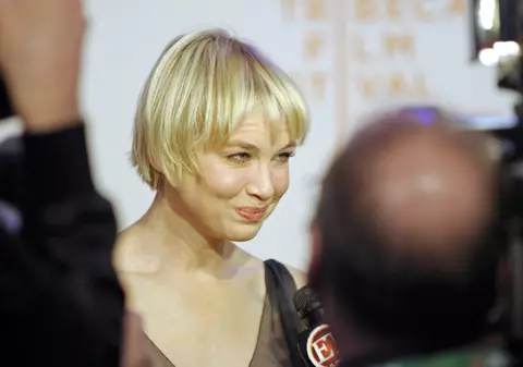 Se căsătoreşte Renee Zellweger?