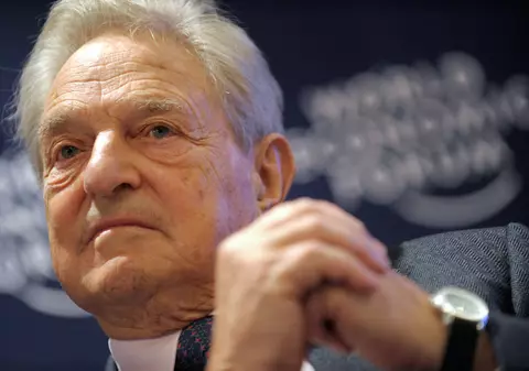 George Soros: Facebook și Google au devenit pericole la adresa democrației