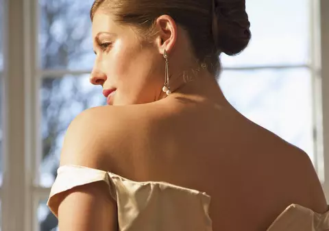 Una din zece femei îşi ia intenţionat rochie de mireasă mai mică
