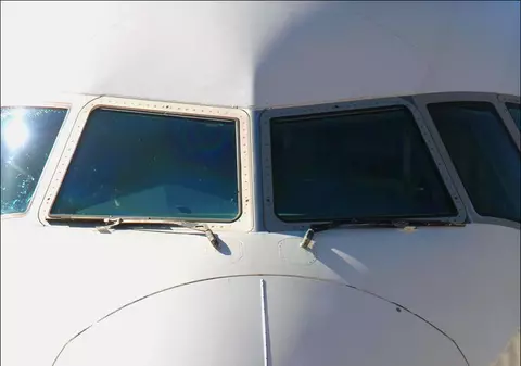 Un avion românesc şi unul turcesc, la un pas de a intra în coliziune