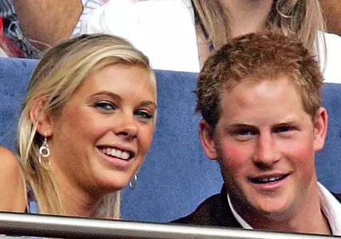 Chelsy Davy i-a dat papucii Prinţului Harry