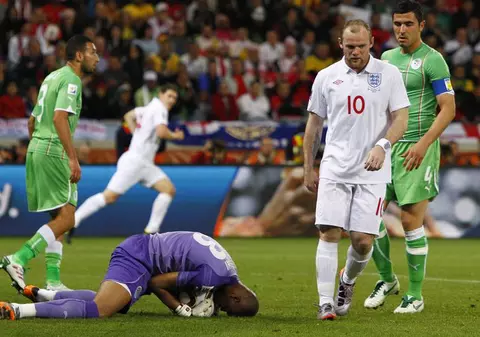 Egalul Angliei cu Algeria a îmbogăţit casele de pariuri