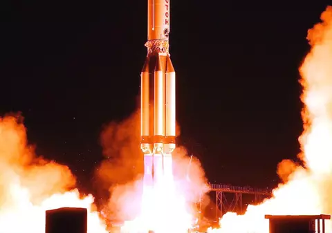 Rusia a lansat un satelit cu radar german 
