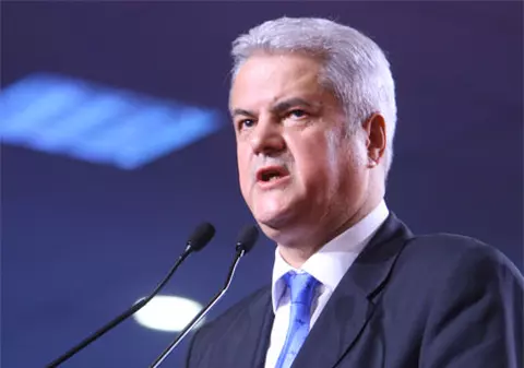 Adrian Năstase: "Cod portocaliu de atenţionare pentru prietenii lui Băsescu"
