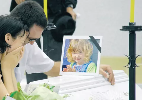 "Am văzut cum a murit zdrobită"