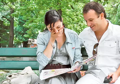 Tânăra cerută în căsătorie prin intermediul ziarului Libertatea a spus «Da» - «Gestul lui Mircea m-a dat gata!»