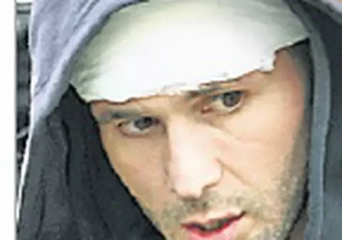 Clanul Preda avea simbol un vultur cu o stea în gheare