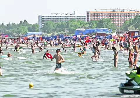 Mergi la mare cu 179 de lei