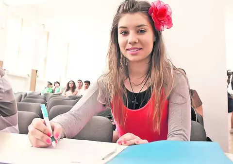 Absolvenţii de clasa a VIII-a: «Ne-au bramburit de tot cu admiterea asta»