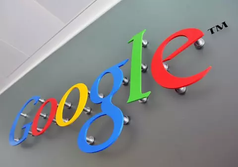 Google îşi plăteşte cu mai mulţi bani angajaţii homosexuali