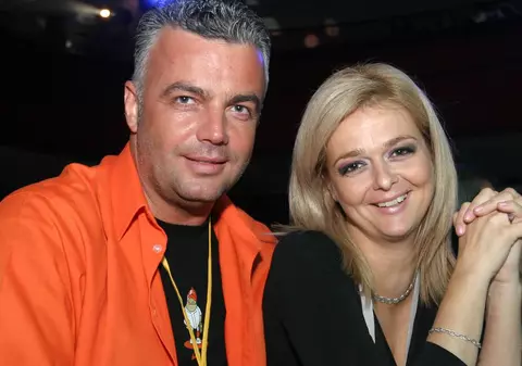 Fosta soţie a lui Adrian Enache nu crede în logodna acestuia cu Iuliana Marciuc: "Nu ştiu ce este în capul lui"