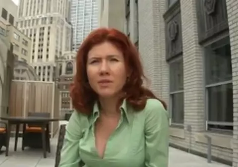 "Agentul 90-60-90", Anna Chapman vrea 25.000 $ pentru un interviu