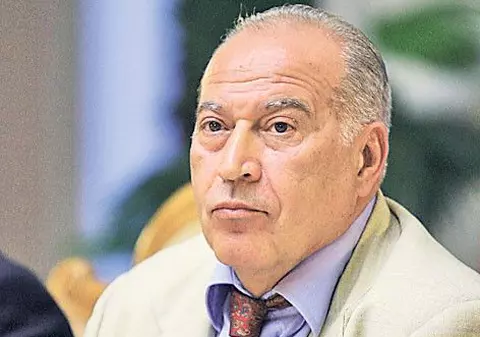Dan Voiculescu a cerut Senatului suspendarea lui Traian Băsescu