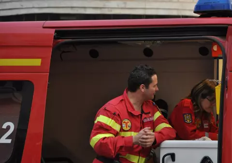 A murit după ce a petrecut toată noaptea