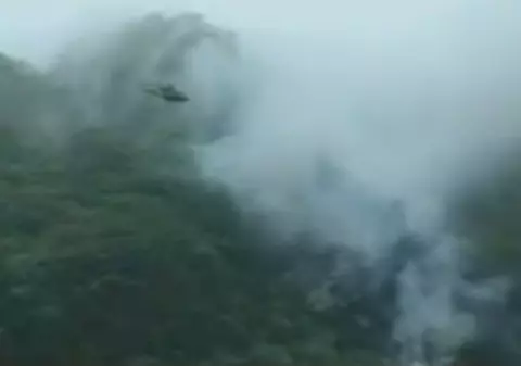 Un avion cu 152 de oameni la bord s-a prăbuşit la Islamabad