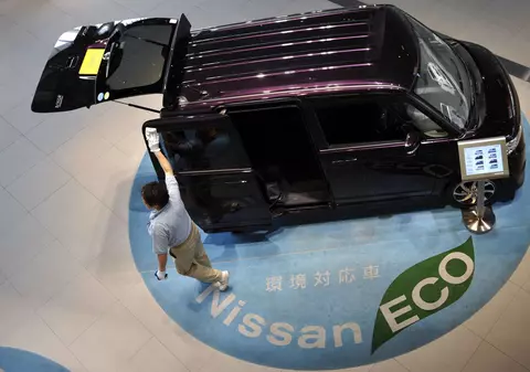 Nissan va fi dotat cu scaune antistres şi aer condiţionat cu vitamina C