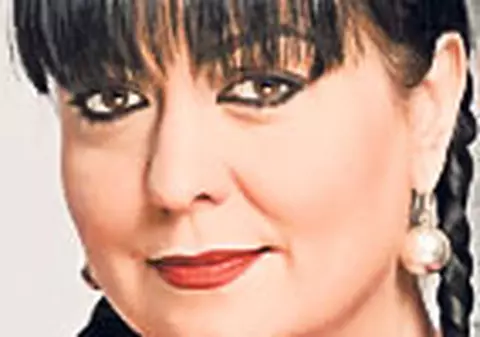 Monica Anghel mai vrea un bebe