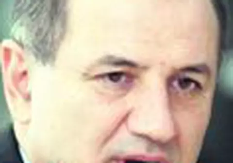 Copos vrea să-i ia casa lui Dan Ioan Popescu