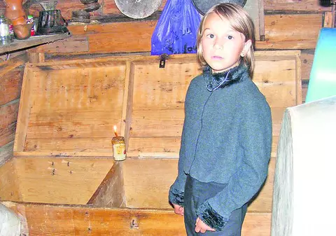 Patru copii au murit când se jucau de-a v-aţi ascunselea!