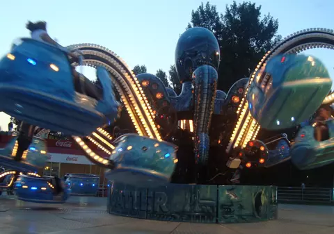 Uite cât te costă distracţiile la mare!