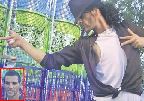 «Michael» dansează în Mamaia