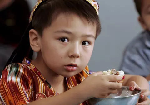 Trei copii şi un educator, ucişi într-o grădiniţă din China