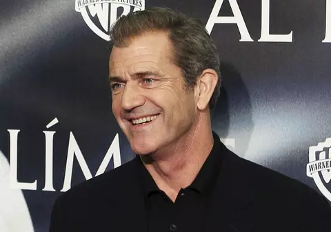 Mel Gibson face hipnoterapie împotriva stresului