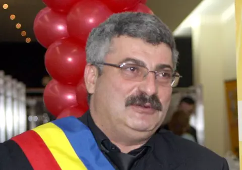 Silviu Prigoană va rămâne internat încă 5-6 zile