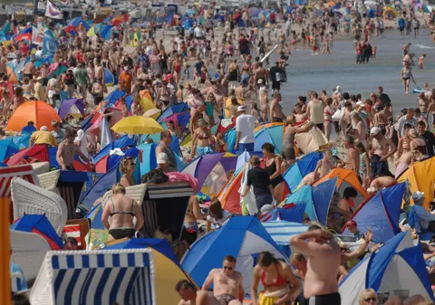 Peste 164.000 de turişti se află pe litoralul românesc