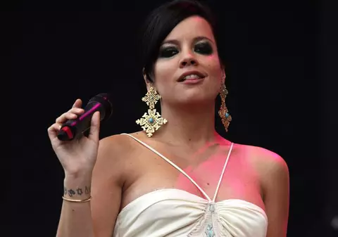 Lily Allen s-a hotărât să se căsătorească înainte de a deveni mamă