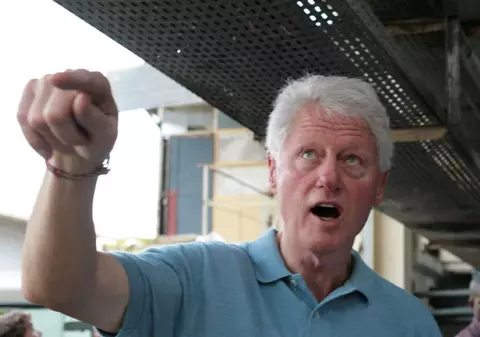 Moare Bill Clinton până la sfârşitul anului?