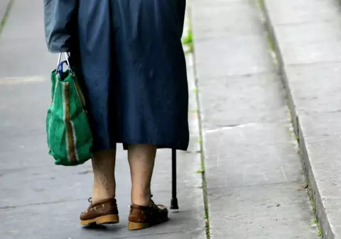 La 100 de ani, o româncă a emigrat în Canada 