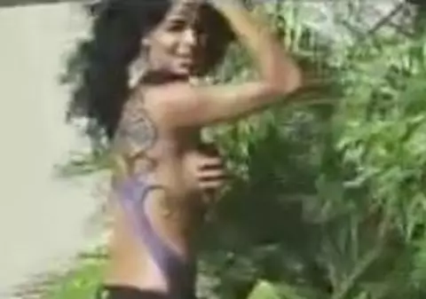 Video | Concurentele de la Miss Universe 2010 au pozat topless