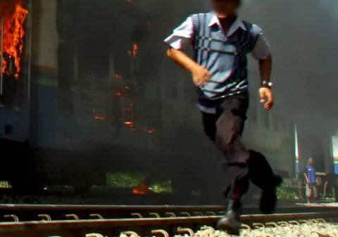 Locomotiva unui tren de marfă a luat foc în judeţul Vaslui