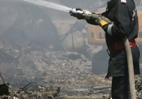 Un pompier care a intervenit în incendiul de la maternitate: "Se topiseră incubatoarele" 