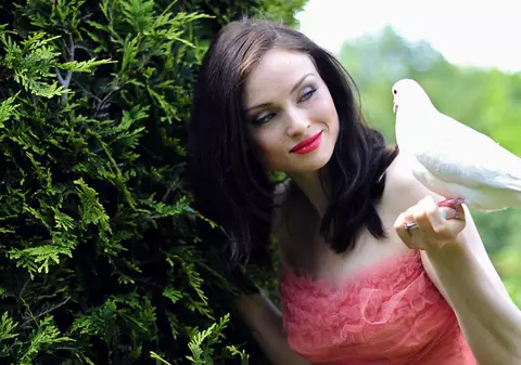 Video | Ascultă Armin van Buuren feat. Sophie Ellis-Bextor: "Not Giving Up on Love"